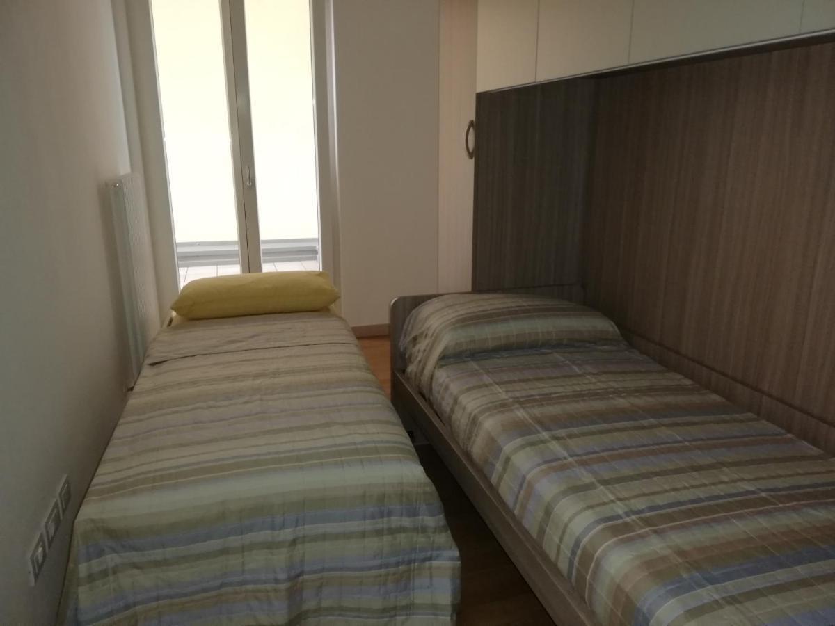 Appartamento La Terrazza Riva del Garda Exteriör bild